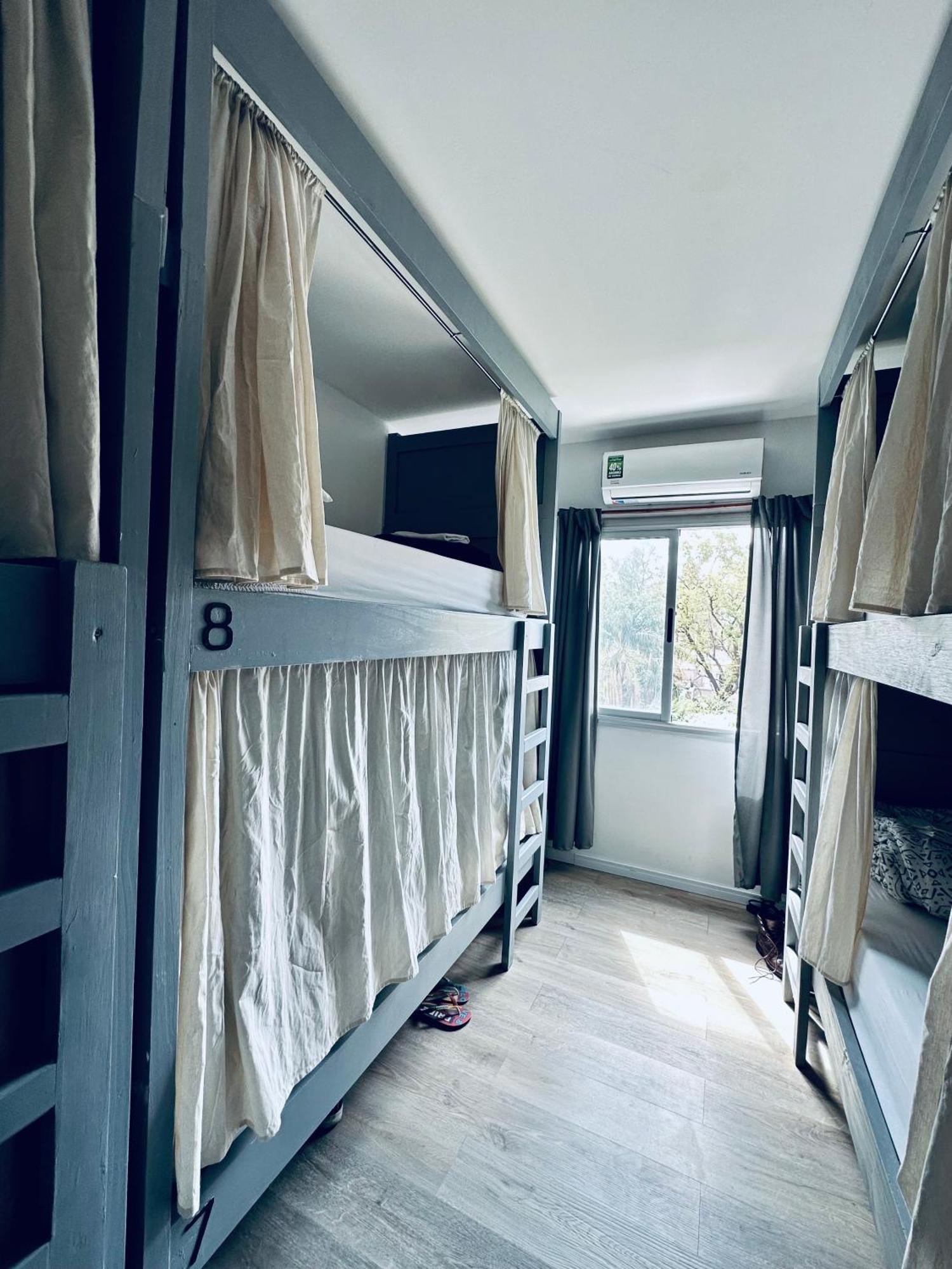 Gorilla Hostel Мендоса Номер фото